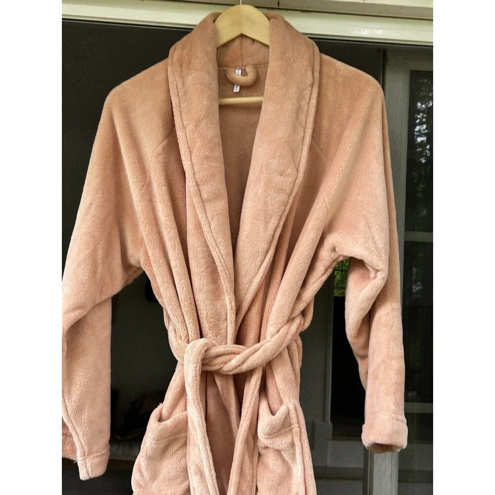 Pottery Barn Bath Robe Size Medium Plush Fleece Soft  Pockets Tie Women's